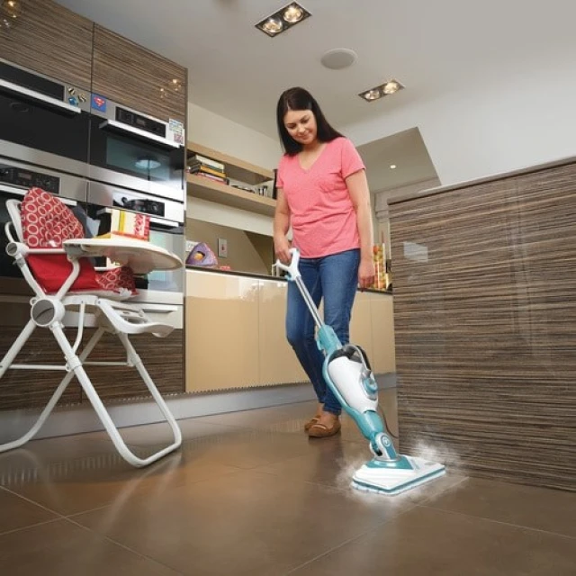 Паровий моп Black&Decker 1600 Вт (BHSM1610DSM)