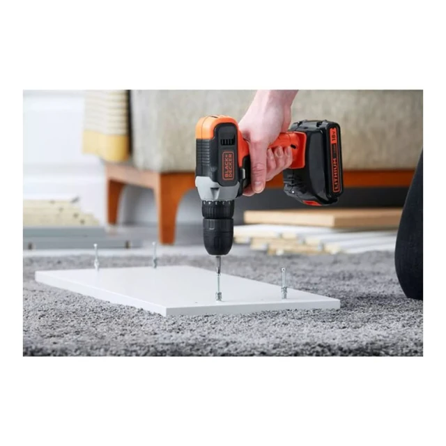 Дриль-шуруповерт Black&Decker BCD001C2-QW акумуляторний 18 В 2x1,5 Ah Li-Ion (5035048740453)