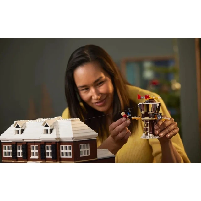 Конструктор LEGO Ideas Home Alone 3955 деталей (21330)
