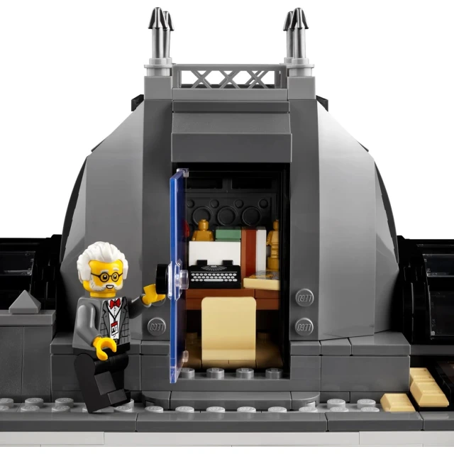 Конструктор LEGO Icons Музей Природничої Історії 4014 деталей (10326)
