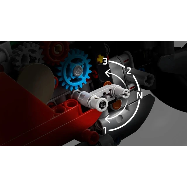 Конструктор LEGO Technic Мотоцикл Ducati Panigale V4 S 1603 елементи (42202)