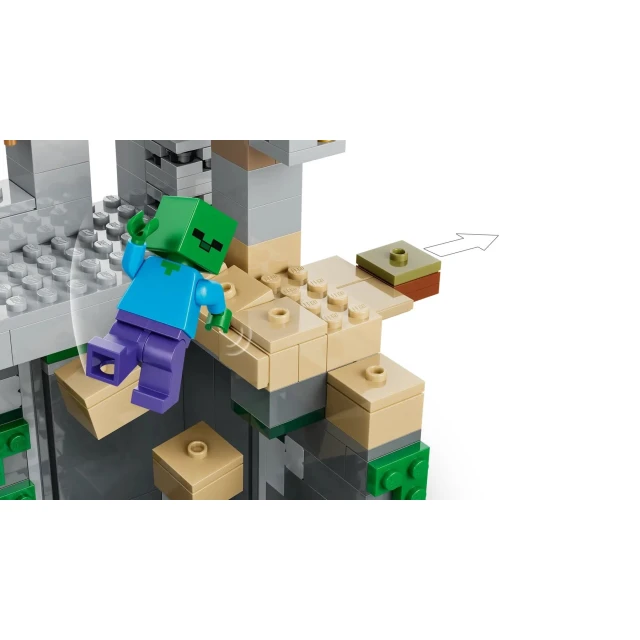 Конструктор LEGO Minecraft Підземелля зомбі 284 елементи (21587)
