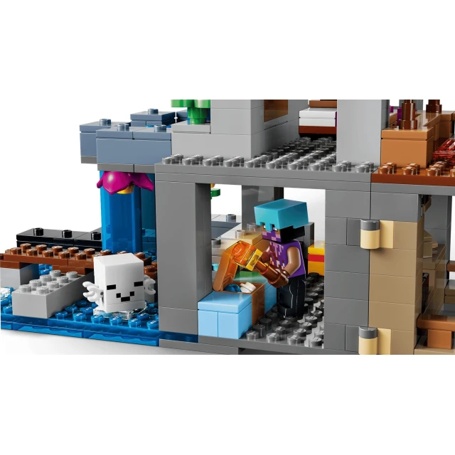 Конструктор LEGO Minecraft Станція ґастів 754 деталі (21597)