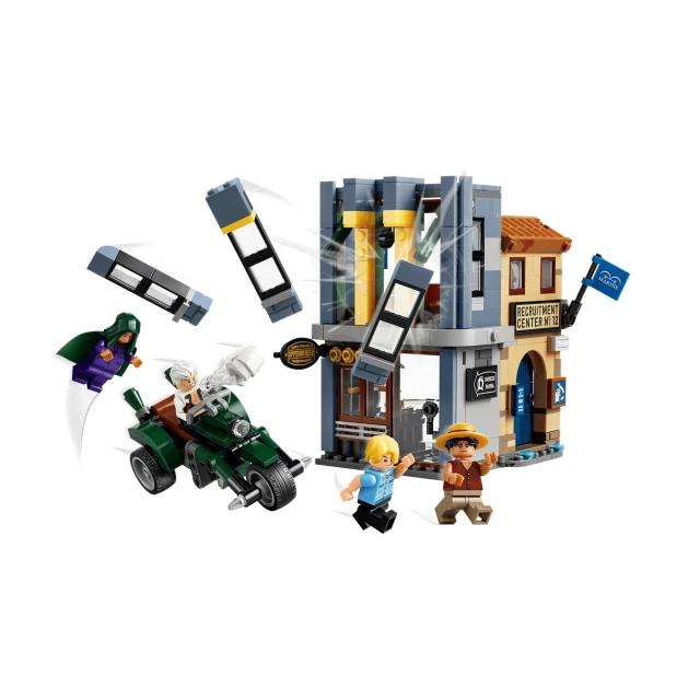 Конструктор LEGO One Piece Сутичка з капітаном Смокером 547 деталей (75642)