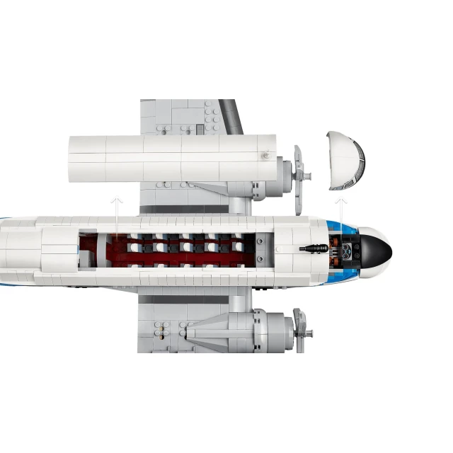 Конструктор LEGO Icons Пасажирський літак Douglas DC-3 PAN AM (11378)