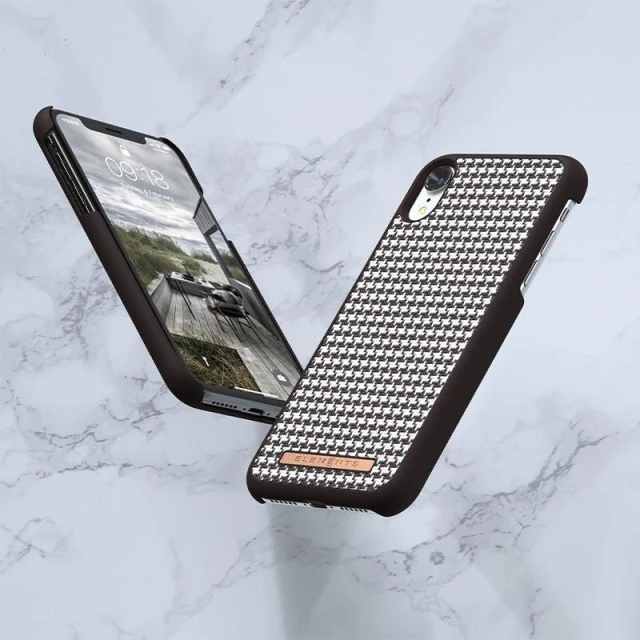 Чехол Nordic Elements Saeson Idun для iPhone XR Dark Brown Pattern 2 (E20295)