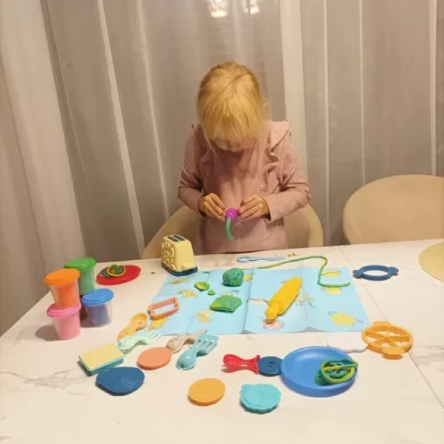 Набір для ліплення з тостером Kruzzel (5900779946668)