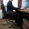 Офісне крісло з підставкою для ніг Malatec Black (5900779958050)