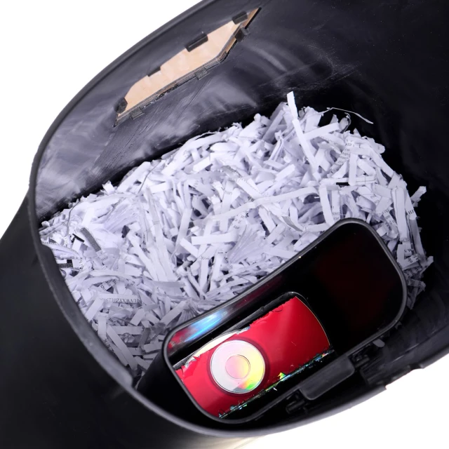 Шредер ActiveJet ASH-1201D P-3 25 л 5x38 мм 12 аркушів Black/Silver (5901443108535)