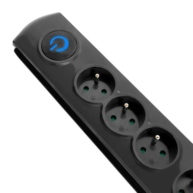 Подовжувач Qoltec 50104 1,5 м Black (5901878501048)