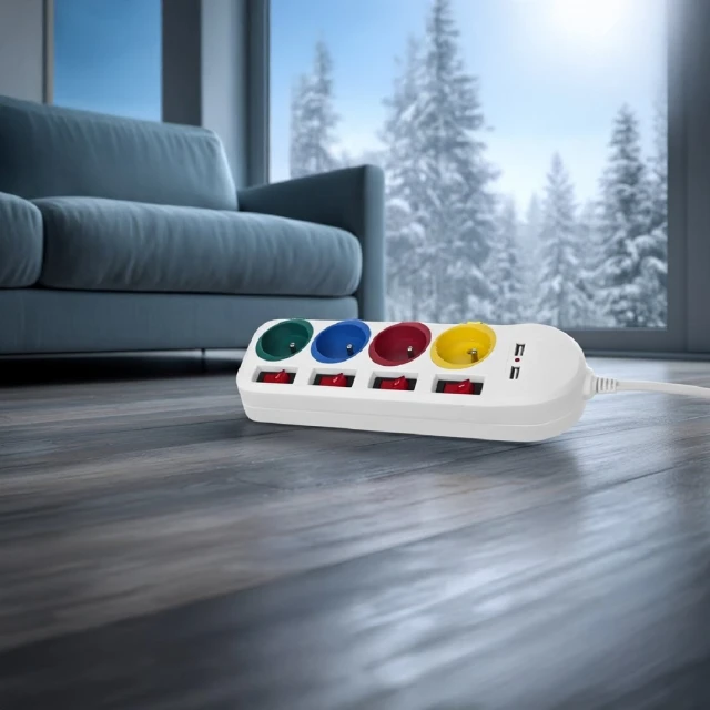 Удлинитель Maclean 4 розетки 2xUSB 2500 Вт 2,1 А White (5902211128731)