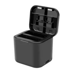 Зарядний пристрій Puluz 2-slot + кейс для карт для Insta360 Ace (PU968B)