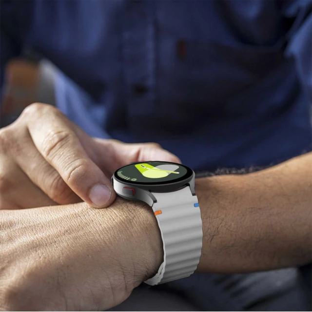 Ремінець Tech-Protect Silicone Sport для Samsung Galaxy Watch 4/5/5 Pro/6/7/FE Starlight (5906302313426)