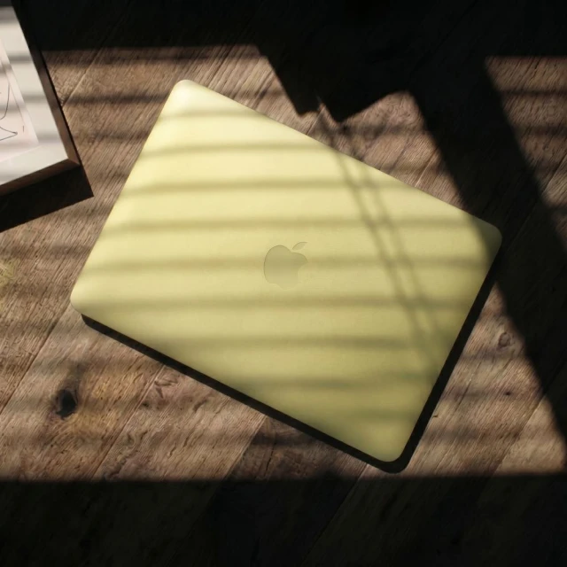 Чохол Tech-Protect Softshell MacBook Neo 13 2026 Matte Citrus (5906302323180)