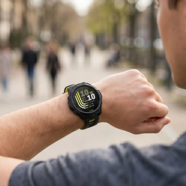 Чохол Tech-Protect Defense Air для Garmin Forerunner 70 / 170 Black (5906302324323)