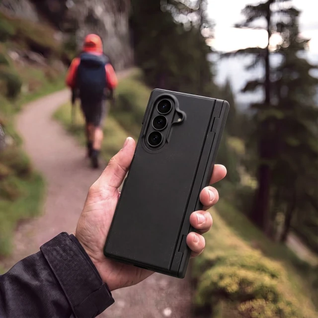 Чехол Tech-Protect Kevlar Aura для Samsung Galaxy Fold 8 Ultra Black (5906302326037)