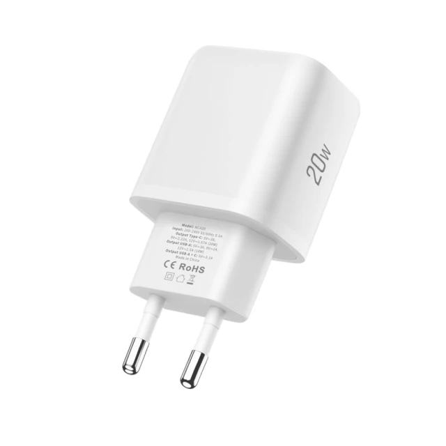 Сетевое зарядное устройство для Tech-Protect NCA20 QC/PD 20W USB-C | USB-A with USB-C to Lightning Cable White (5906302330546)