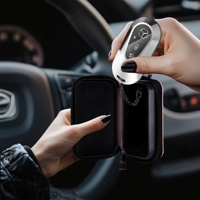 Чохол-блокування RFID сигналів Tech-Protect KLR300 Pink (5906302331000)