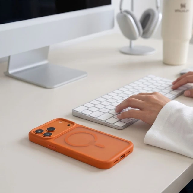 Чохол Tech-Protect Magmat CC для iPhone 18 Pro | 17 Pro Matte Orange with MagSafe (5906302341627)