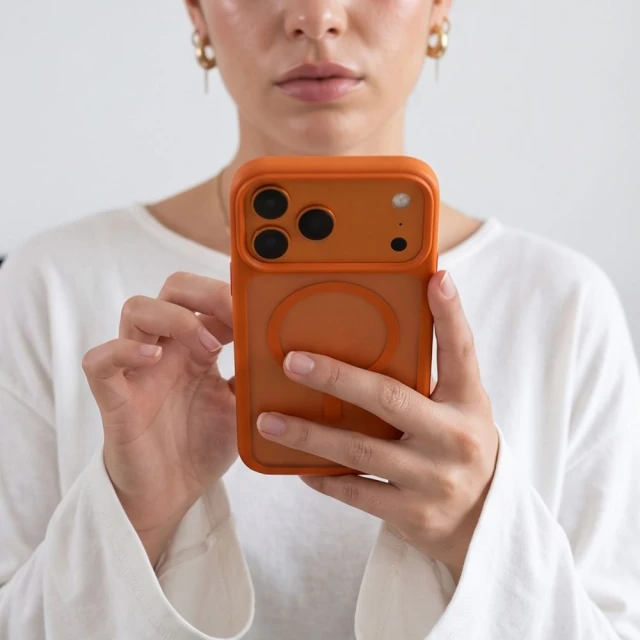 Чохол Tech-Protect Magmat CC для iPhone 18 Pro Max | 17 Pro Max Matte Orange with MagSafe (5906302341634)