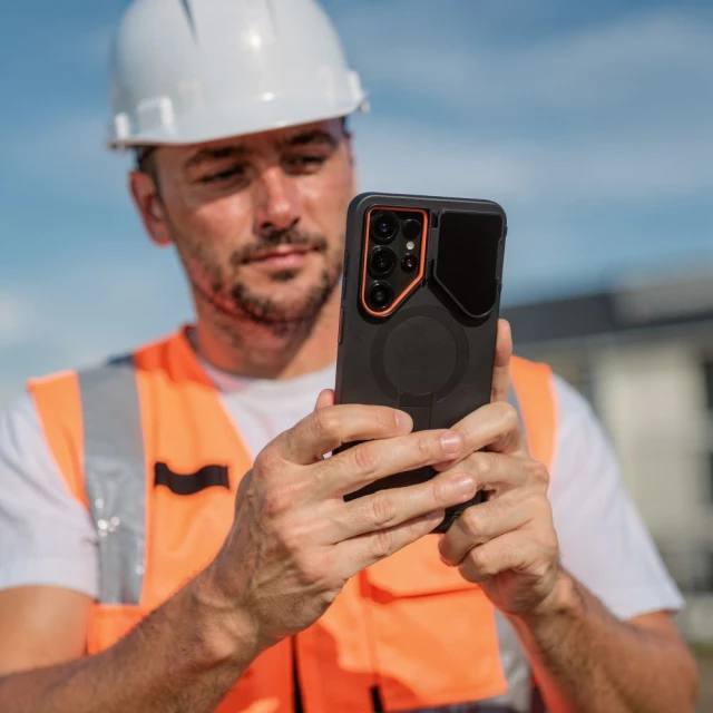 Чохол Tech-Protect Kevlar Aura для Samsung Galaxy S26 Ultra Black/Orange with MagSafe (5906302352425)