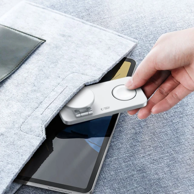 Бездротовий зарядний пристрій Tech-Protect A47 3-in-1 White with MagSafe (5906302362530)