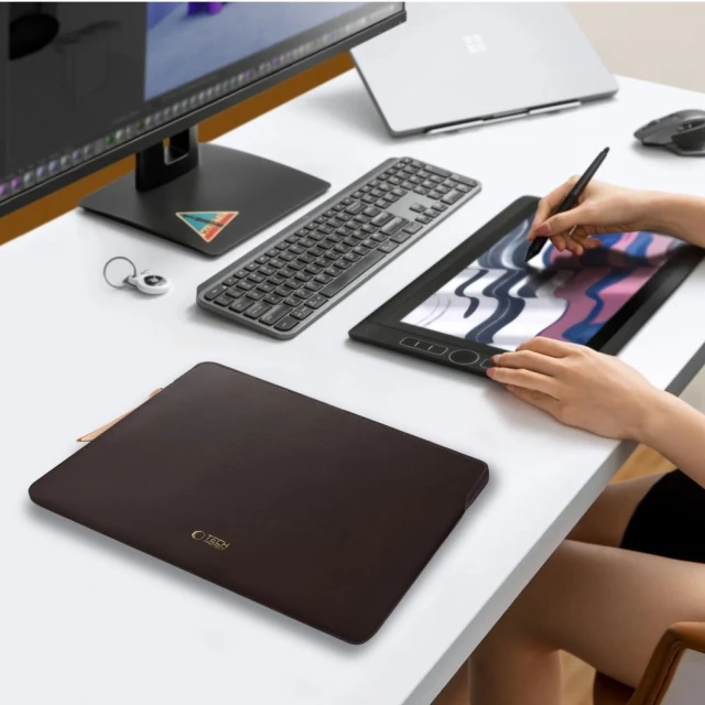 Чохол-папка для ноутбука Tech-Protect Fleece 13-14 inch Chocolate (5906302362837)