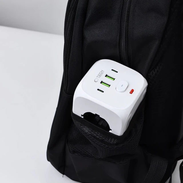 Перехідник мережевий Tech-Protect PCL3X4 2xUSB-A/2xUSB-C/3xSocket White (5906302372096)
