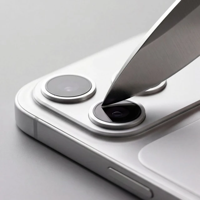 Защитное стекло для камеры Tech-Protect Camfull Fit+ для iPhone 18 Pro Max Silver (5906302399550)