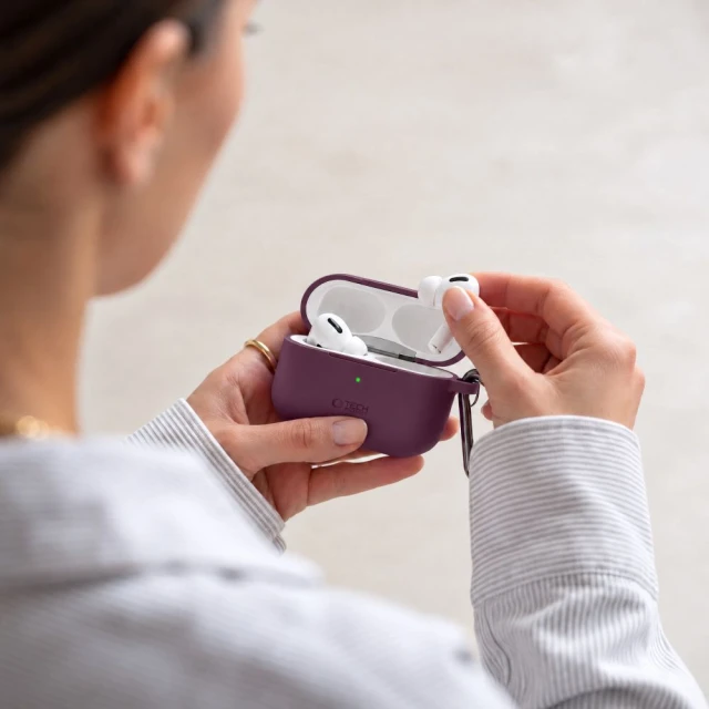 Чохол Tech-Protect Silicone Hook для AirPods Pro 3 Burgundy (5906302399741)