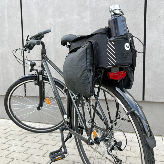 Сумка для велосипеда на багажник Wozinsky Bike Carrier Bag with Rain Cover 9L Black (WBB22BK)