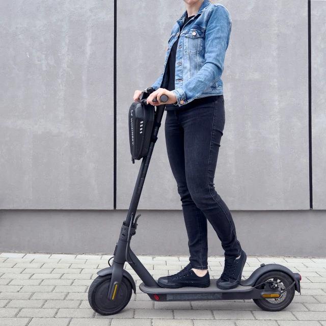Сумка на кермо для самокату Wozinsky Waterproof Scooter Handlebar Black (WSB4BK)