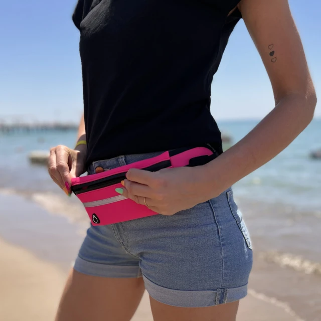Спортивна сумка на пояс Wozinsky Expandable Running Belt Black (WRBBK1)