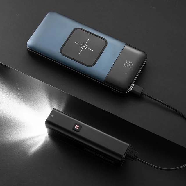 Ліхтарик велосипедний передній Rockbros 24610002001 1000 lm + кабель USB-C - USB-A чорний (24610002001)
