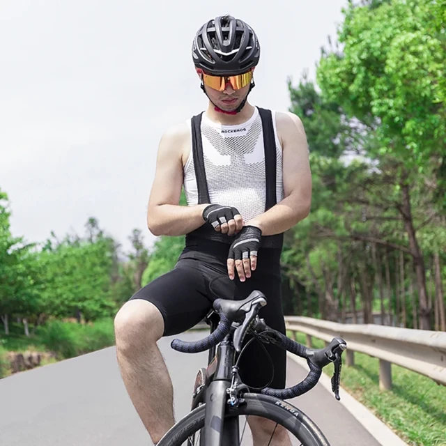 Велосипедні шорти Rockbros RK2002M короткі на лямках з вкладкою M Black (Rockbros-RK2002M)
