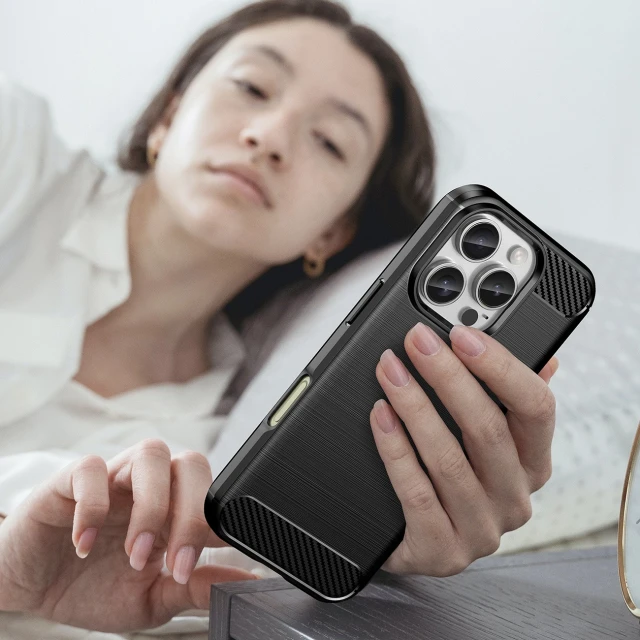 Чохол Hurtel Carbon Case для iPhone 16 Pro Black (Carbon case iPhone 16 Pro black)