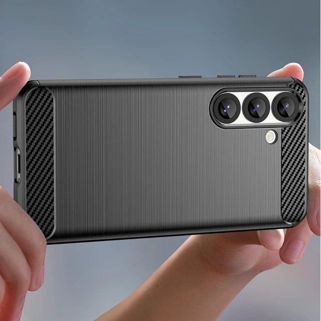 Чохол Hurtel Carbon Case для iPhone 16e чорний (5907769376948)