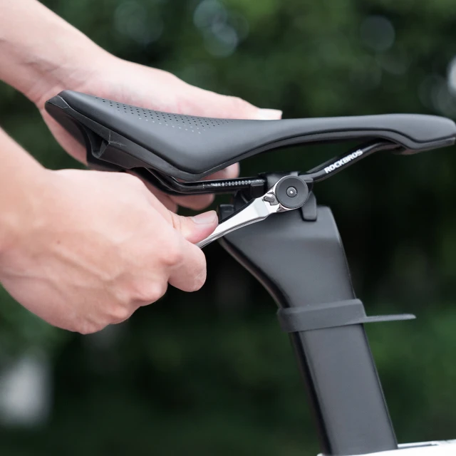 Набір велосипедних інструментів Rockbros з міні-тріскачкою та бітами напівпрозорий зелений (5907769386213)