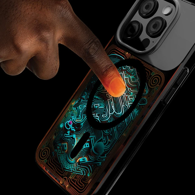 Чохол STM Reveal Warm для iPhone 15 Black (STM-322-410FJ-01)