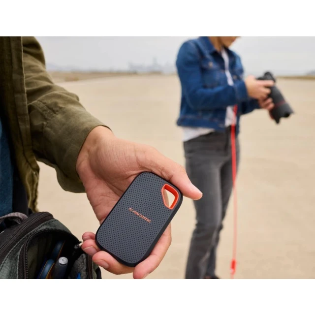 Внешний SanDisk SSD Extreme Portable Tripel USB 1 ТБ 2000 МБ/с чтение 1800 МБ/с запись (619659223151)