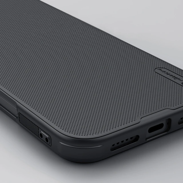 Чохол Nillkin Super Frosted Shield Pro Magnetic для iPhone 16 Black (Super Frosted Shield Pro Magnetic Case AP iPhone16 Black)