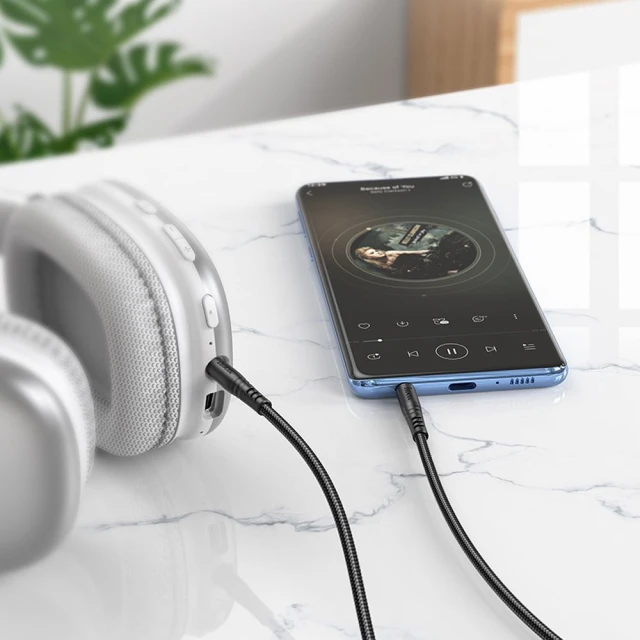 Кабель Hoco UPA24 AUX Jack 3.5 мм до Jack 3.5 мм 1 м Black (6931474789136)
