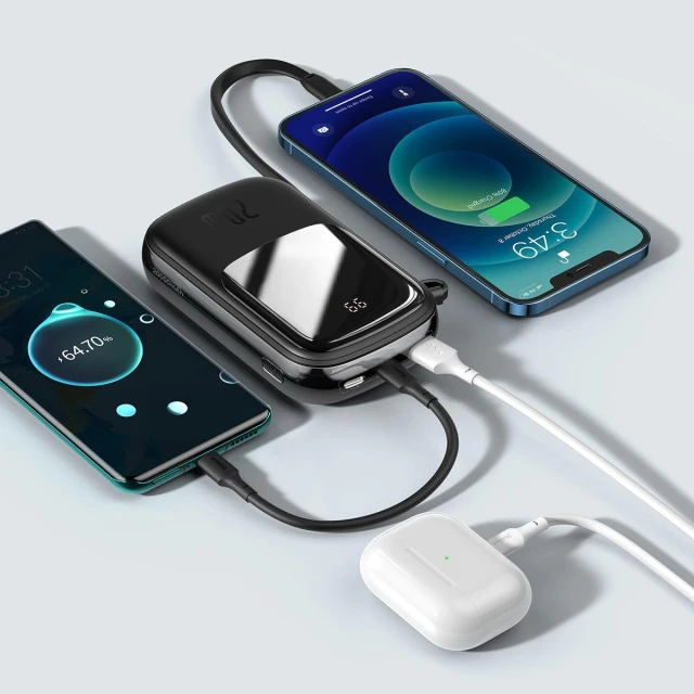 Портативний зарядний пристрій Baseus Qpow Digital Display Fast Charging 20W 20000mAh with Lighting Cable Black (PPQD060201)