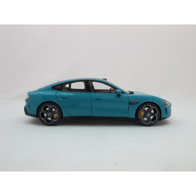 Модель автомобіля Xiaomi SU7 1:18 Aqua Blue (6932554465650)