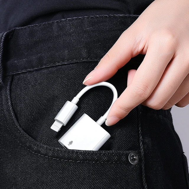 Адаптер Joyroom Lightning to Mini Jack 3.5mm/Lightning White (S-Y105)