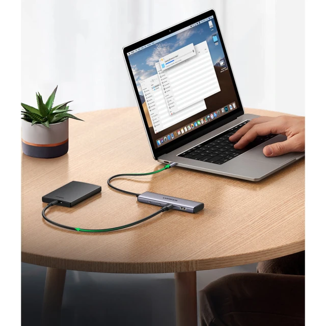 USB-хаб Ugreen 4-in-1 USB-C to 2xUSB-A/2хUSB-C Grey (15395-ugreen)