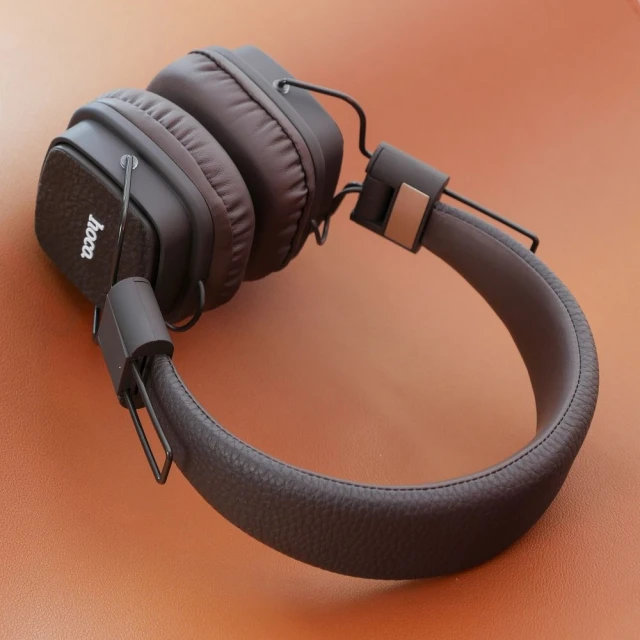Наушники Hoco W56 Brown (6942007633338)