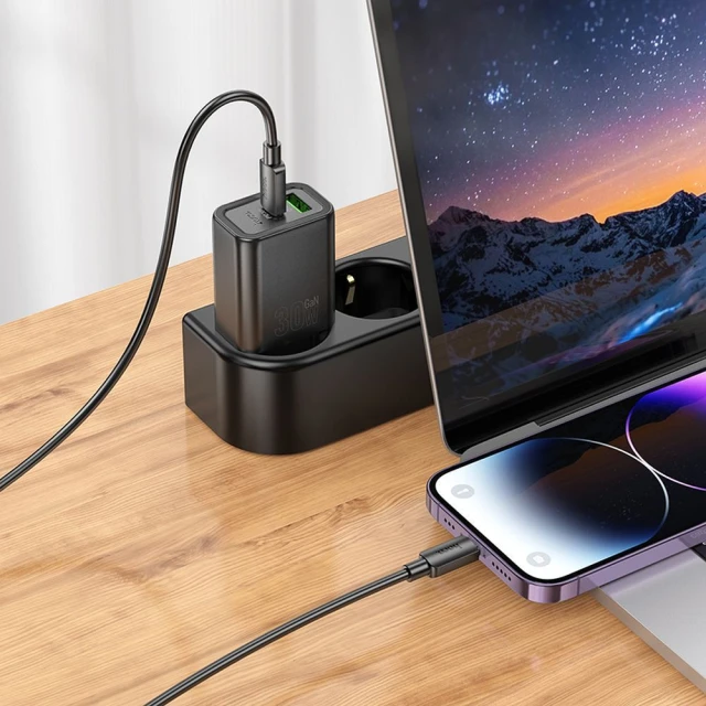 Мережевий зарядний пристрій Hoco N63 USB A + USB C QC3.0 PD 30W + кабель USB C до Lightning Black (6942007648813)