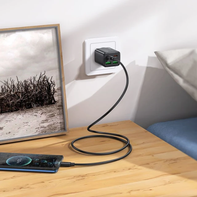 Мережевий зарядний пристрій Hoco N56 2x USB C + 2x USB A QC3.0 PD 3A 30W + кабель USB C to USB C Black (6942007659314)