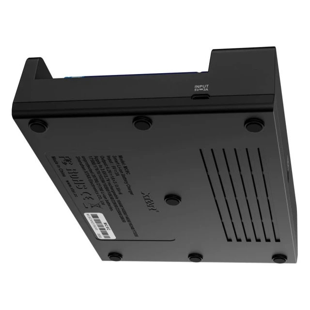 Зарядний пристрій для акумуляторів XTAR MC6C Li-Ion 18650 6 каналів (6952918301202)
